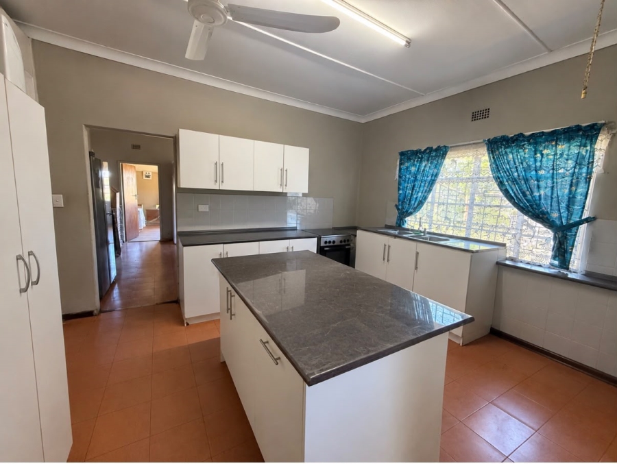 3 Bedroom Property for Sale in Bloemdal Free State